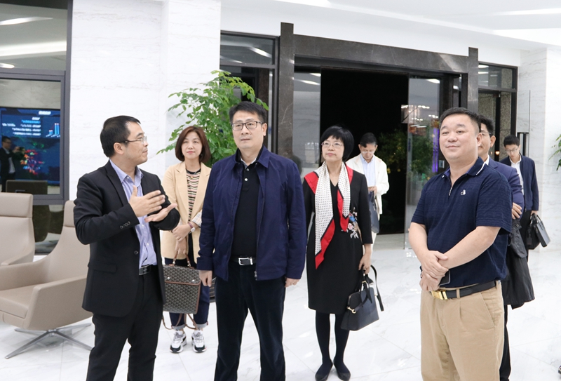 1573193178453860.jpg 1573119094285845.jpg